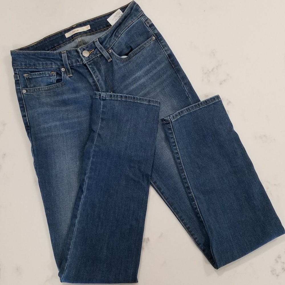 Levi's Women's 712 Jeans